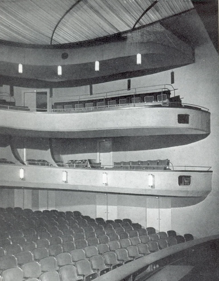 Thalia Theater, wiederhergestellter Zuschauerraum 1946