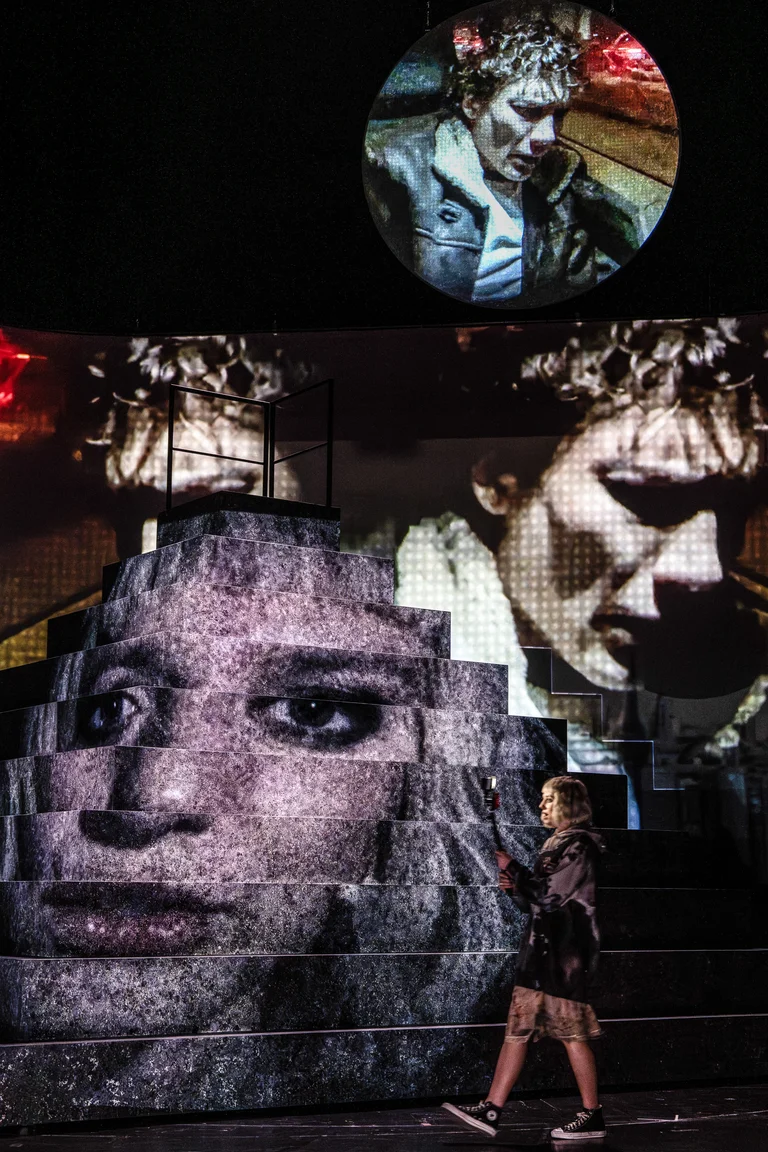 SANKT FALSTAFF
von Ewald Palmetshofer frei nach Shakespeares King Henry IV