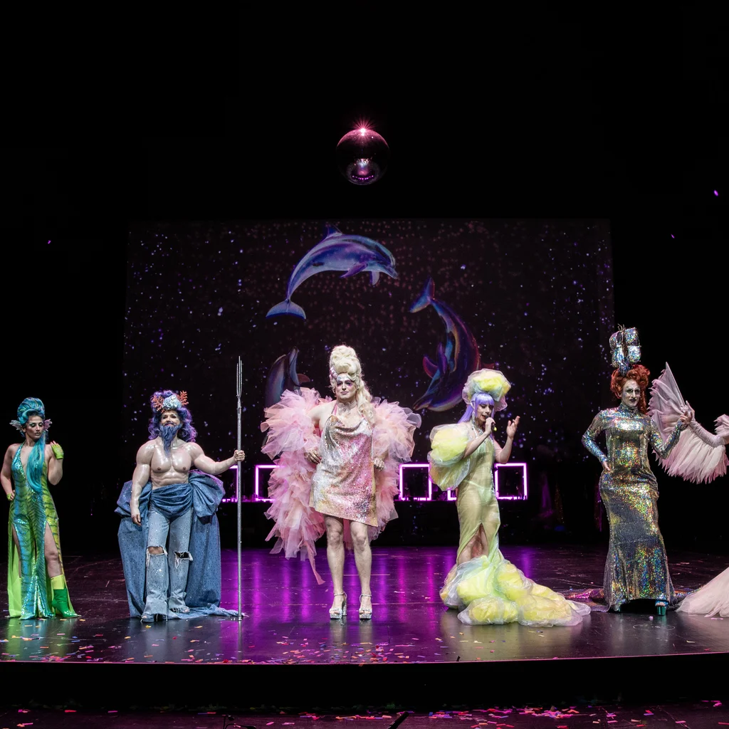 Die kleine Meerjungfrau. A Fluid Fairy Fantasy