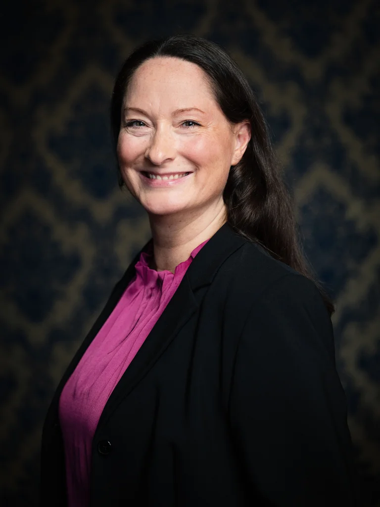 Nina Wills